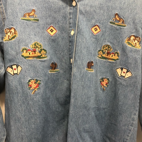 VINTAGE Jean Button-Up shirt w/ embroidery - Picture 4 of 16